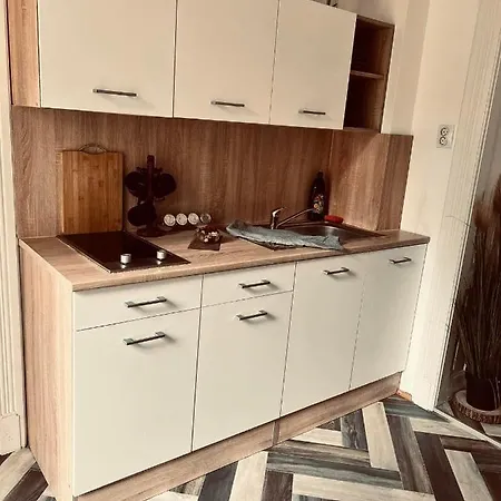 Price Konukevi Segedin